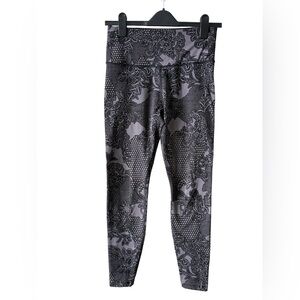 Nike Dri-Fit Floral Print Leggings Black High Rise Workout Yoga Pants Size M